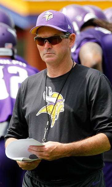 Zimmer, Crocker pleased to reunite with Vikings